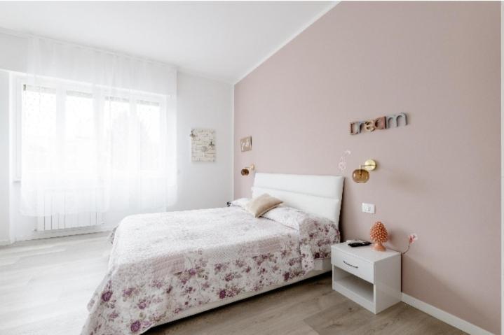 Casa Di Kiki Otel Finale Ligure Oda fotoğraf